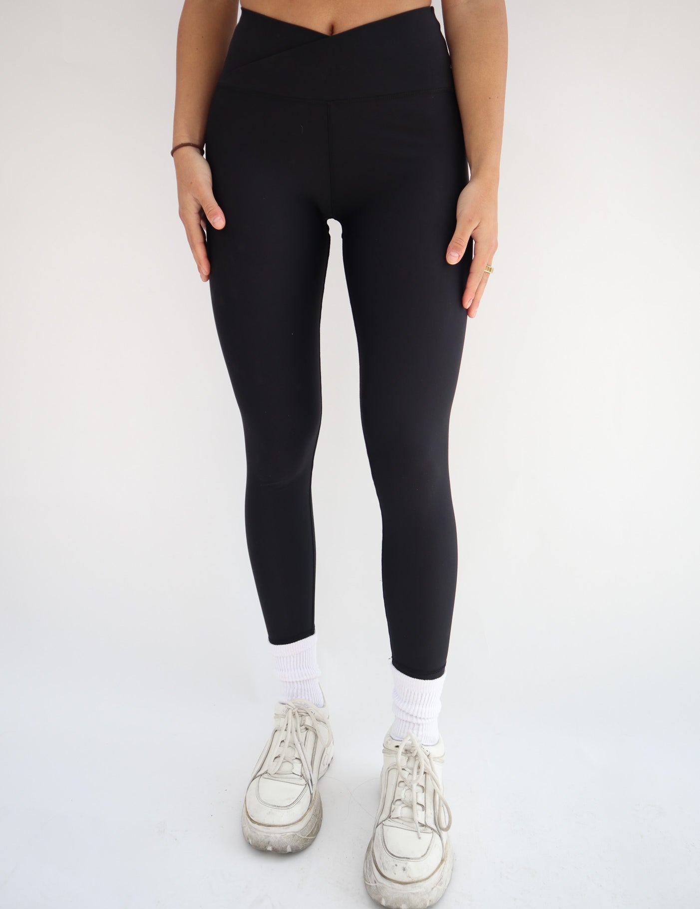 womens-black-legging-1.jpg